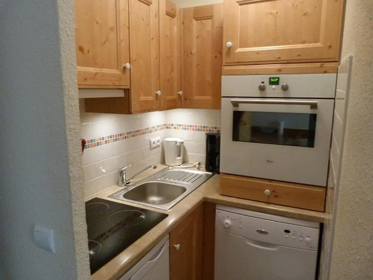 Joli 2 Pieces Cabine Renove, Exposition Sud, Skis Aux Pieds, Residence Boedette A, Les Menuires - Fr-1-178-182 Saint-Martin-de-Belleville 0*,